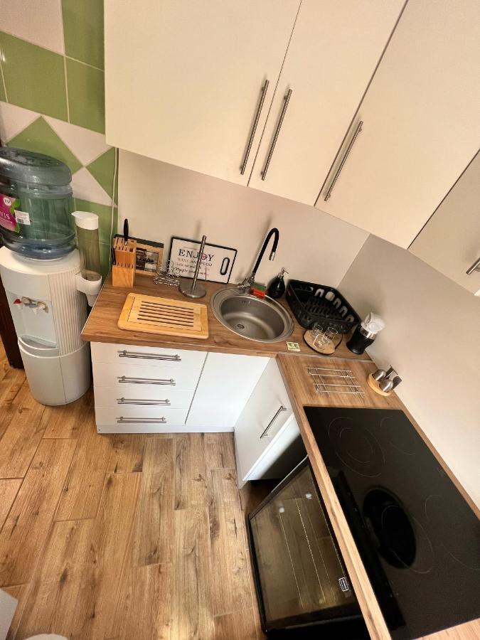 Feher Galamb Apartman Gyal Ngoại thất bức ảnh